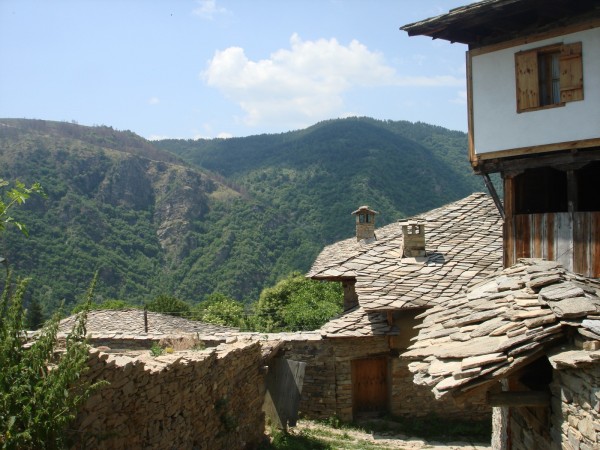 деревне лещен в болгарии